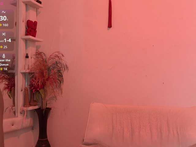 mila-n-max's BongaCams show and profile