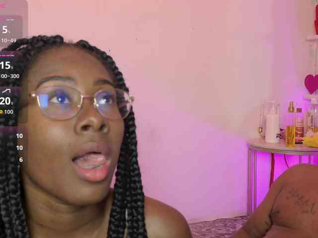 mila-n-max webcam