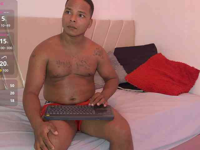 mila-n-max webcam