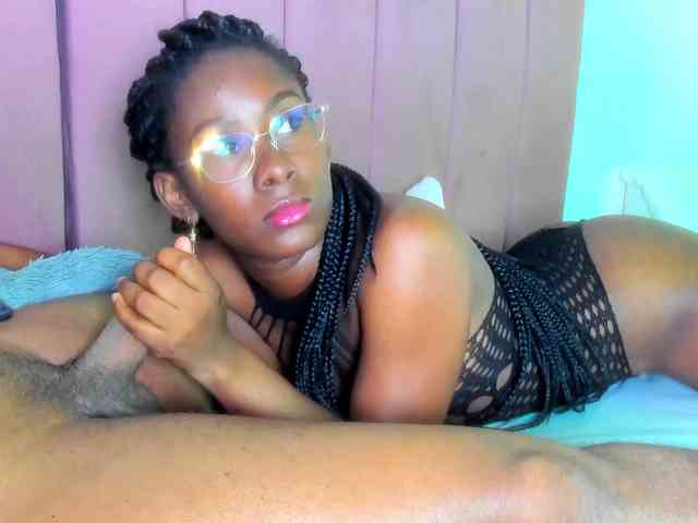 mila-n-max webcam