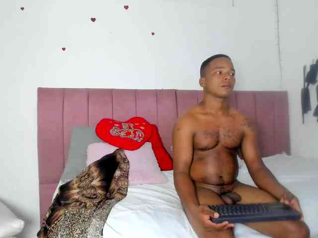 mila-n-max webcam