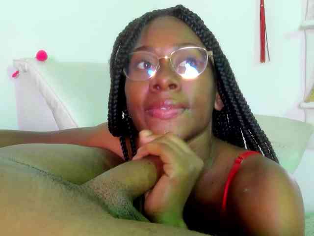 mila-n-max webcam