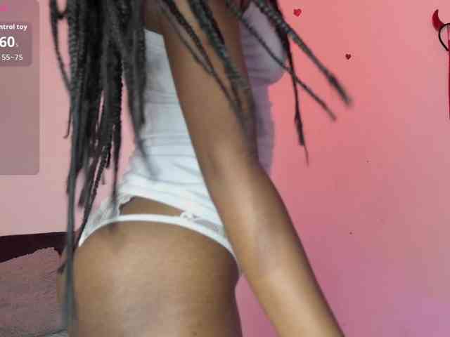 mila-n-max webcam