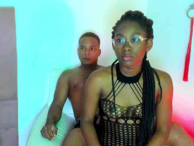 mila-n-max webcam