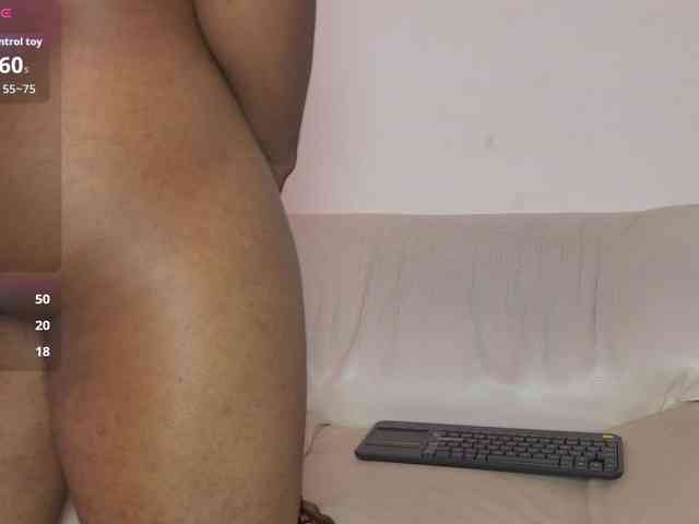 mila-n-max webcam