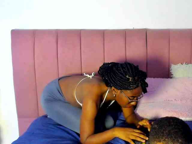 mila-n-max webcam