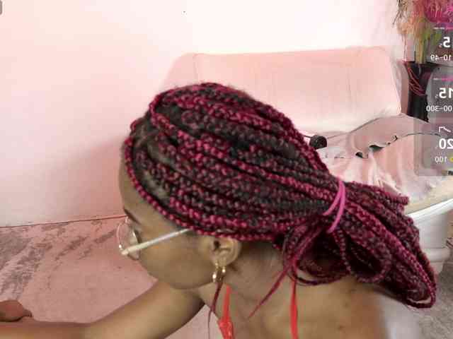 mila-n-max mila-n-max