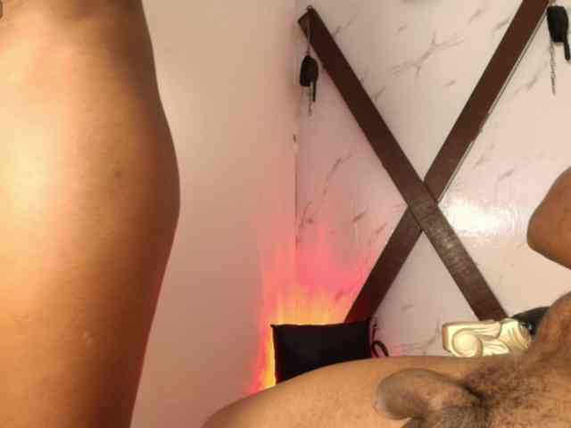 mila-n-max webcam