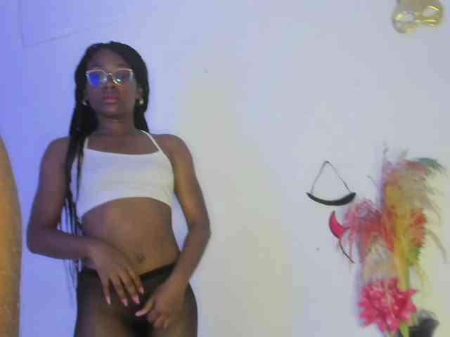 mila-n-max webcam