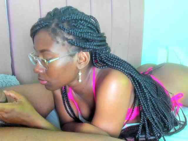 mila-n-max webcam
