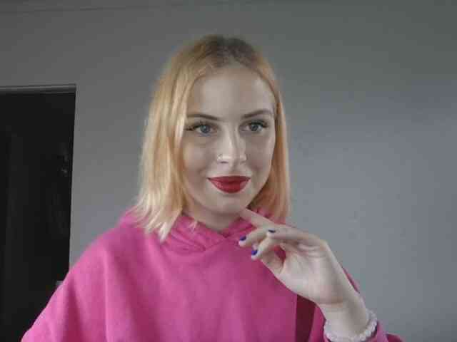 AlisMoona webcam