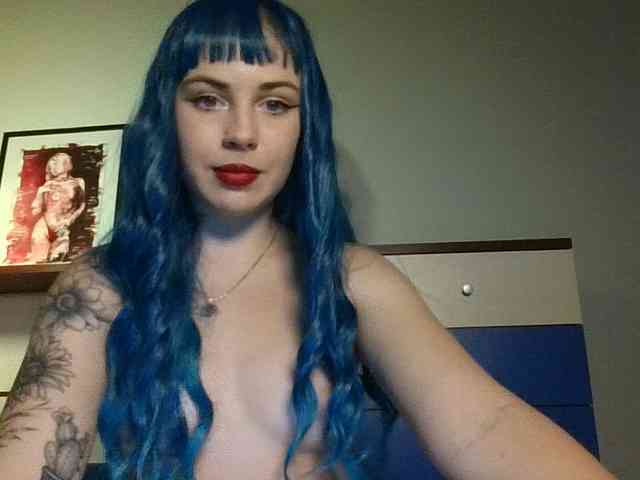 AlisMoona webcam