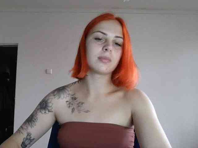 AlisMoona webcam