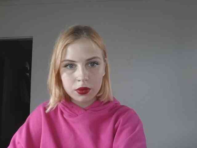 AlisMoona webcam