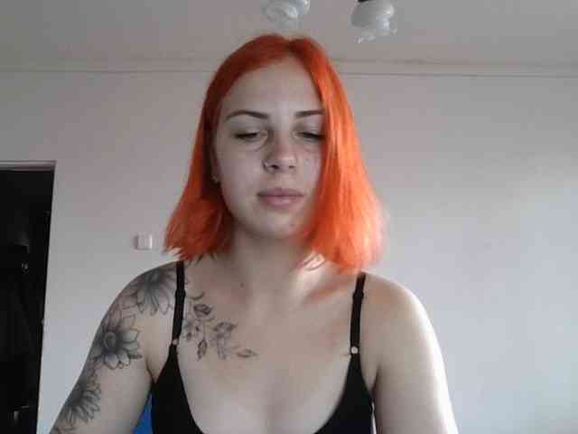 AlisMoona webcam