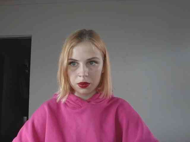 AlisMoona webcam
