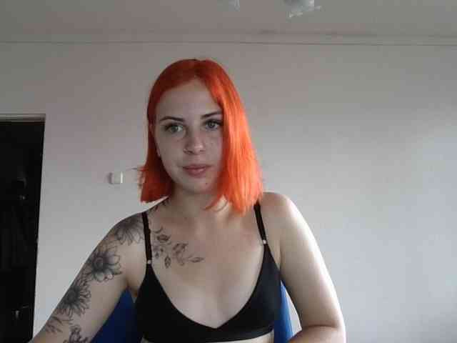 AlisMoona webcam