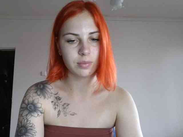 AlisMoona webcam