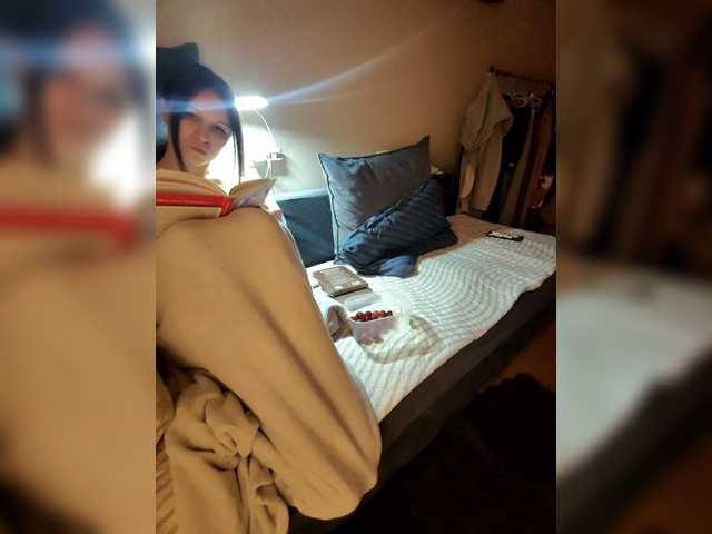 candy-cappy's BongaCams show and profile