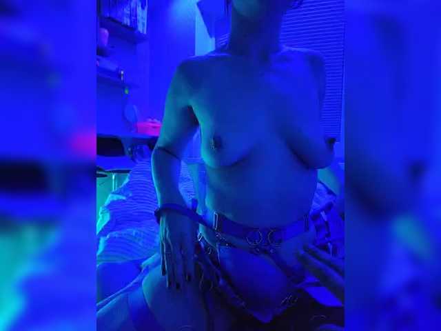 candy-J