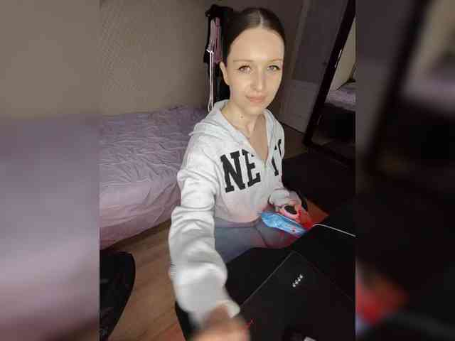 candy-cappy Live Webcam on BongaCams
