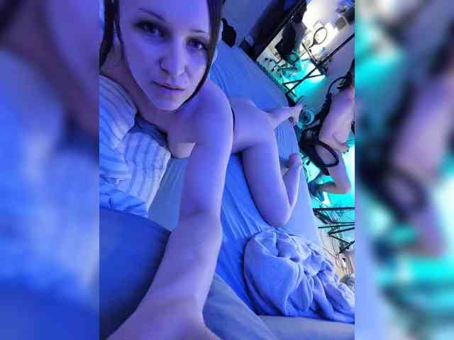 candy-J webcam