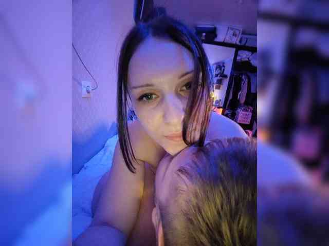 candy-cappy Live Webcam on BongaCams