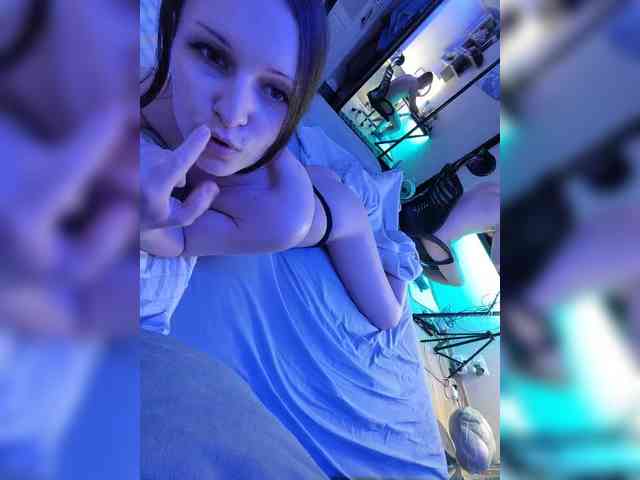 candy-J webcam