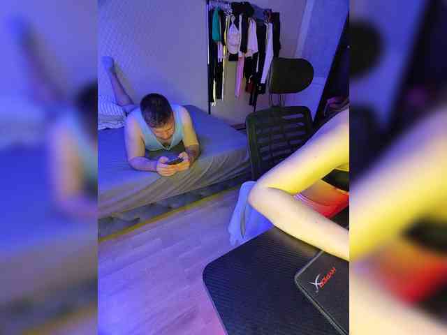 candy-J webcam