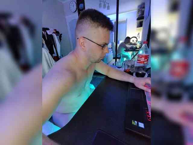 candy-J webcam