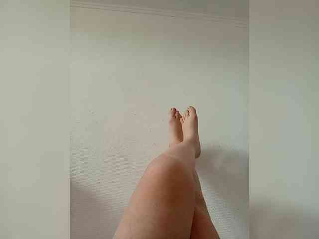 Malika25 webcam