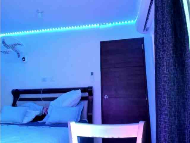 jump-rabbit- webcam