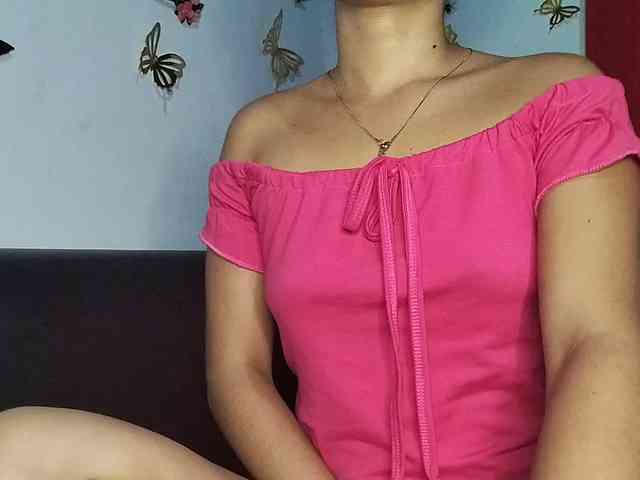 milu_curly webcam