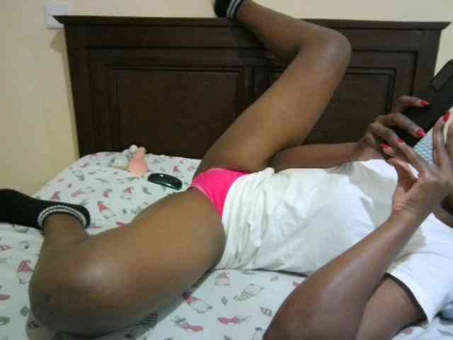 Sexysuzzy12 webcam