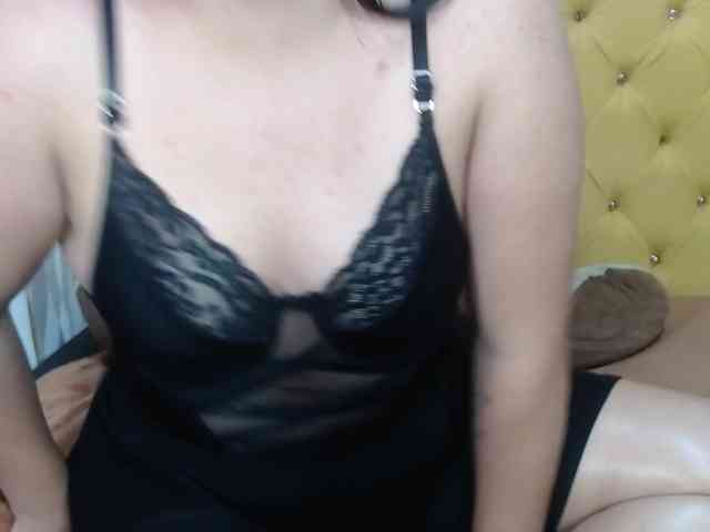 camilleblack01 webcam