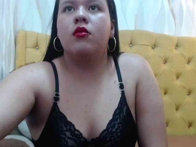 camilleblack01 webcam