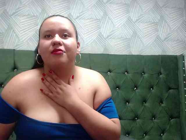 camilleblack01 webcam