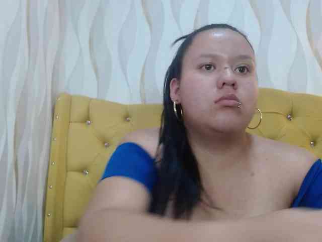 camilleblack01 webcam