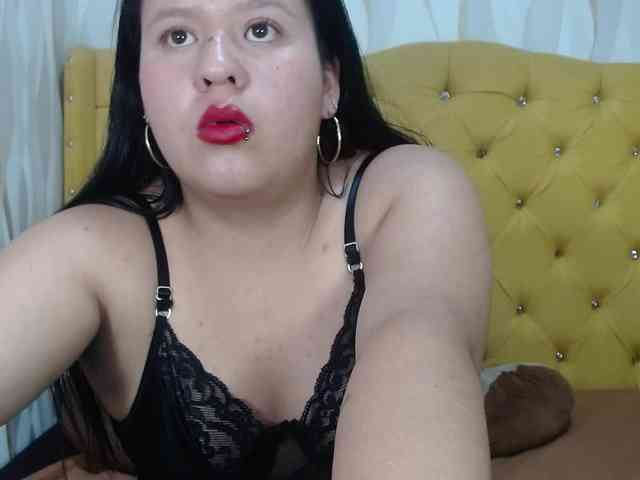 camilleblack01 webcam