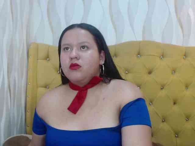 Модель: camilleblack01