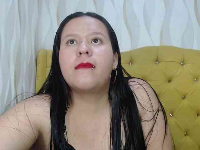 camilleblack01 webcam