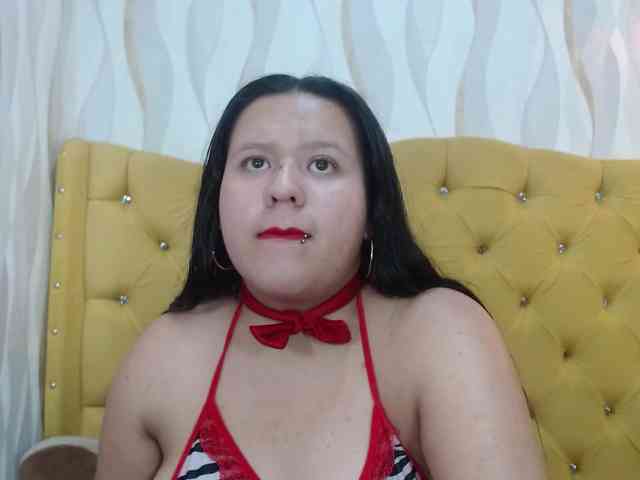 camilleblack01 webcam