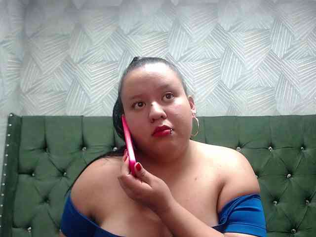 camilleblack01 webcam