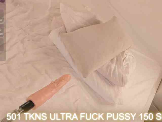 LolaLevvis webcam