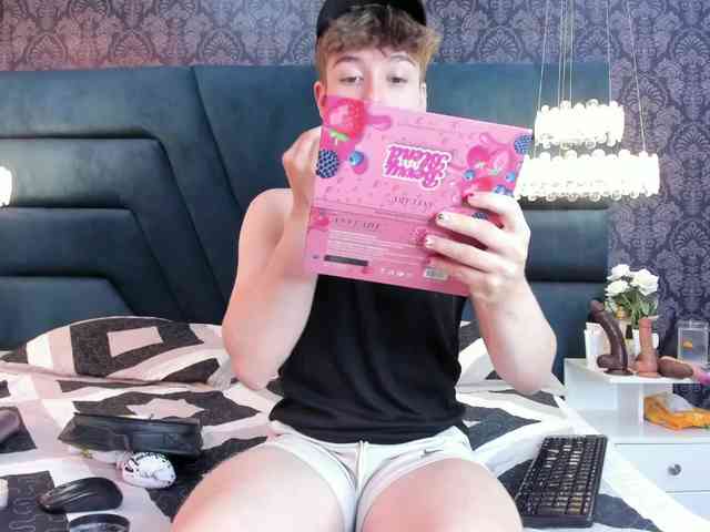 TaylerWhite TaylerWhite