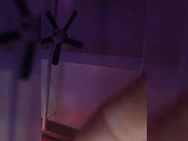 Jizzyman1 Live Webcam on BongaCams