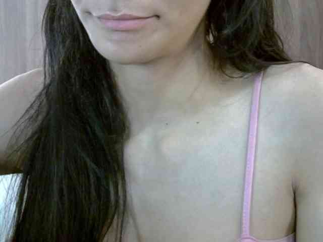 SkinnyKitty webcam