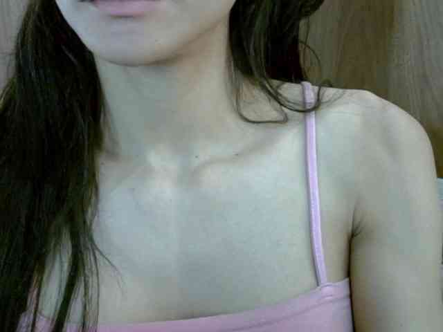 SkinnyKitty webcam