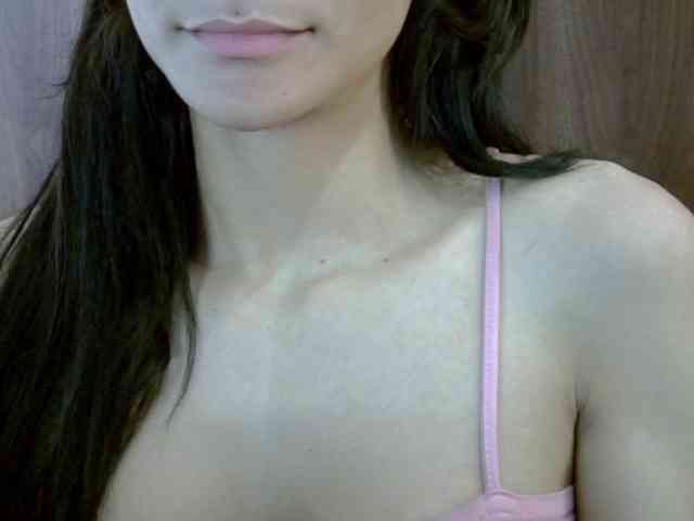 SkinnyKitty webcam