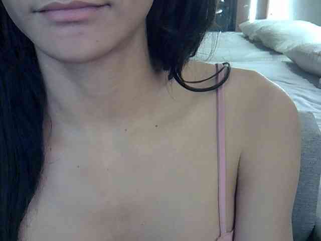 SkinnyKitty Live Webcam on BongaCams SkinnyKitty Live Webcam on BongaCams